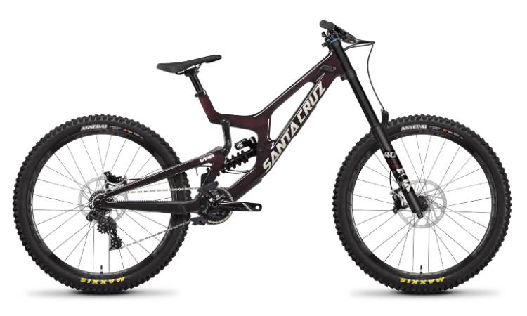 2022 Santa Cruz V10 en sangre de buey