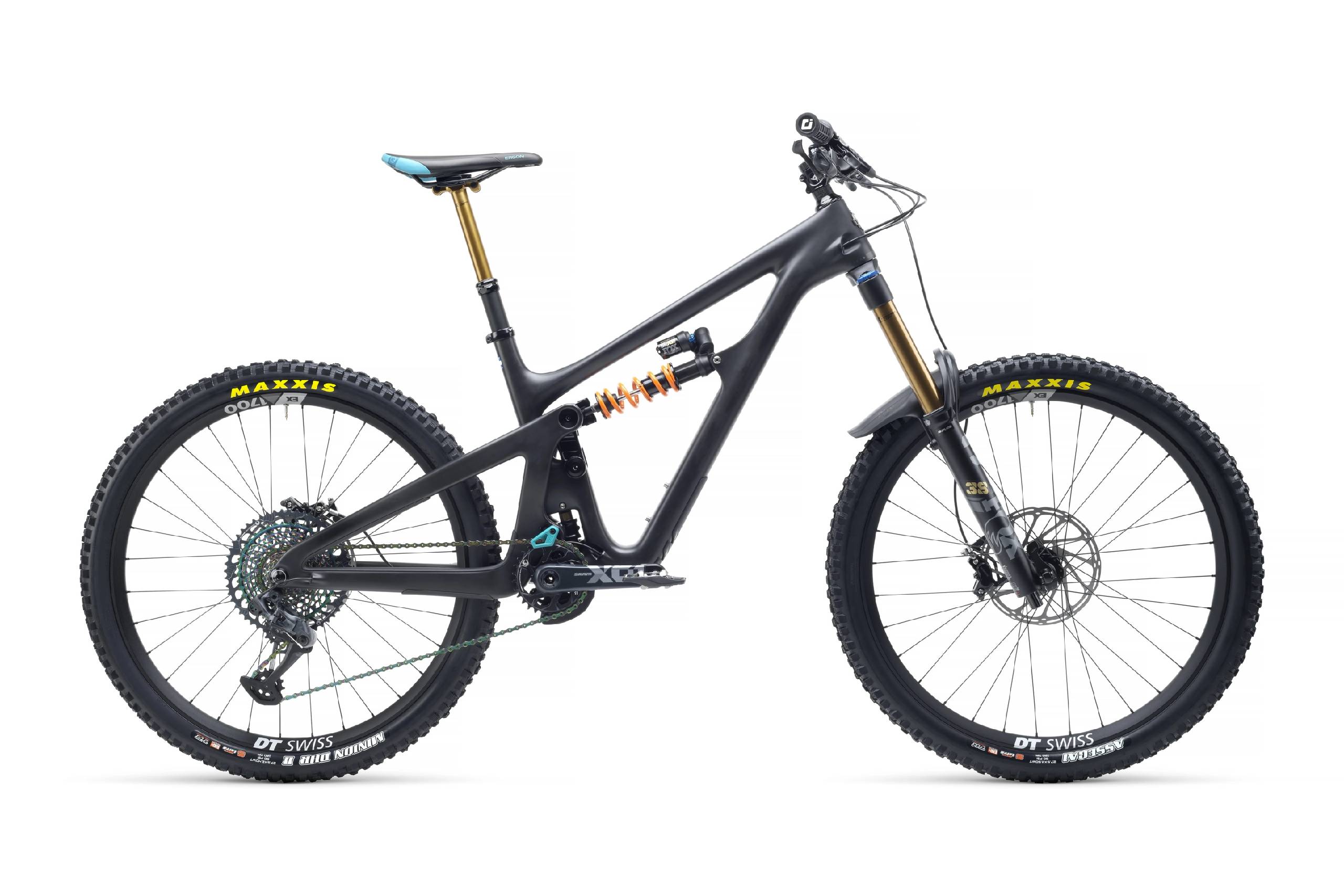 2022 Yeti SB165 en carbono crudo